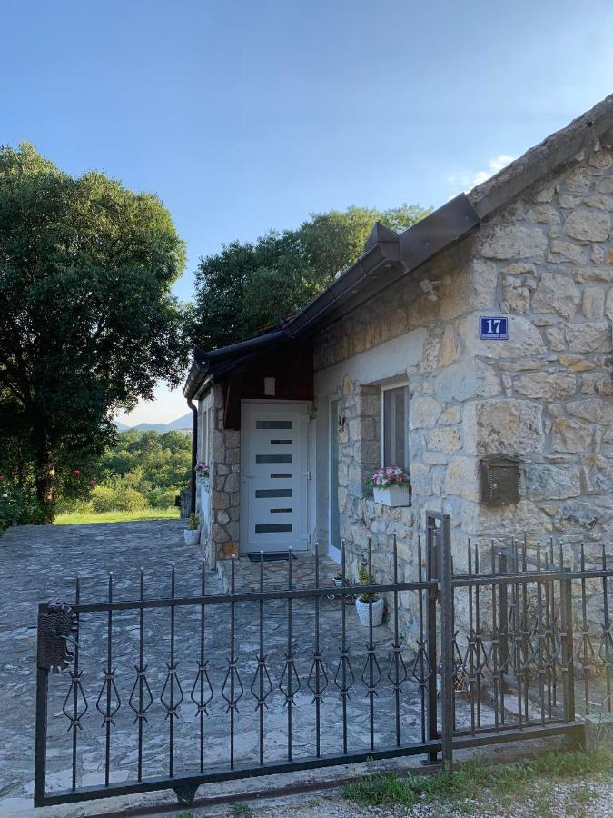 Kuca Za Iznajmljivanje Andrija Ljubuški Εξωτερικό φωτογραφία